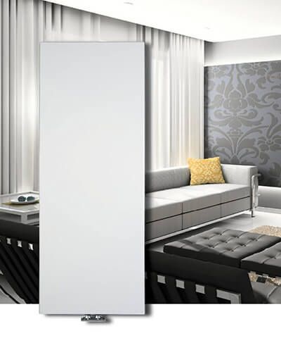 Thermrad Vertical Plateau radiator in moderne woonkamer
