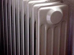 Radiator verwijderen en demonteren